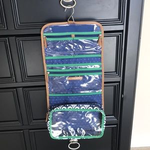 Makeup traveling bag